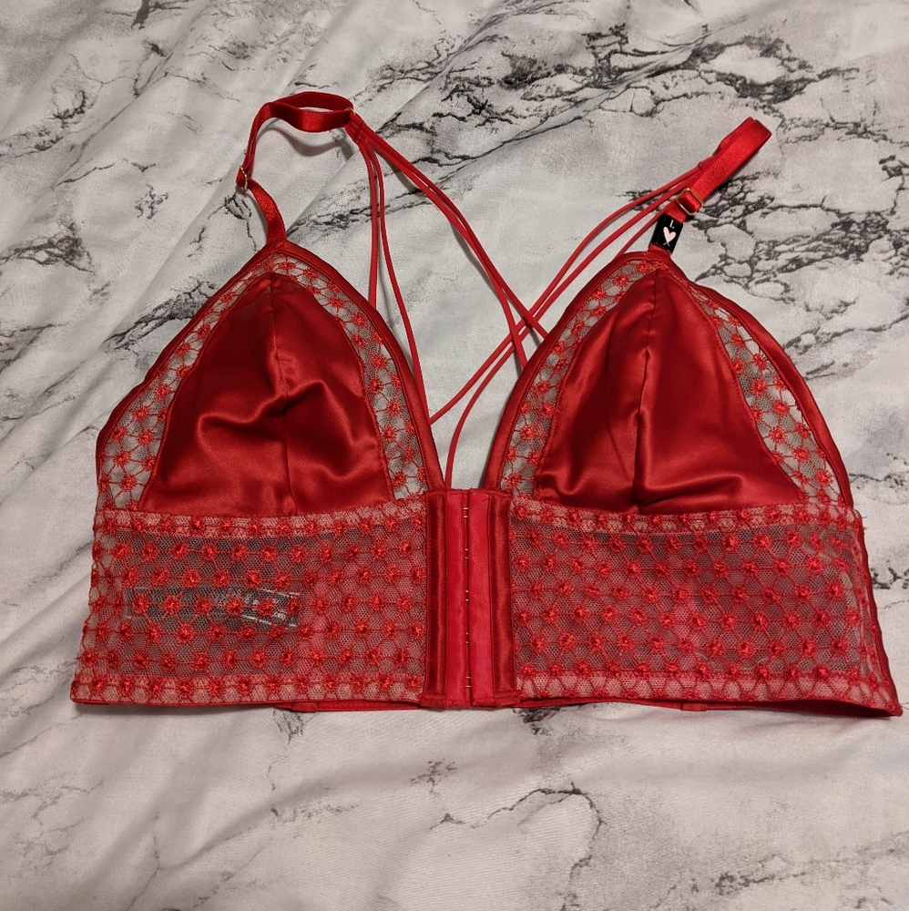 ❌SOLD❌🆕Victoria's Secret bralette
